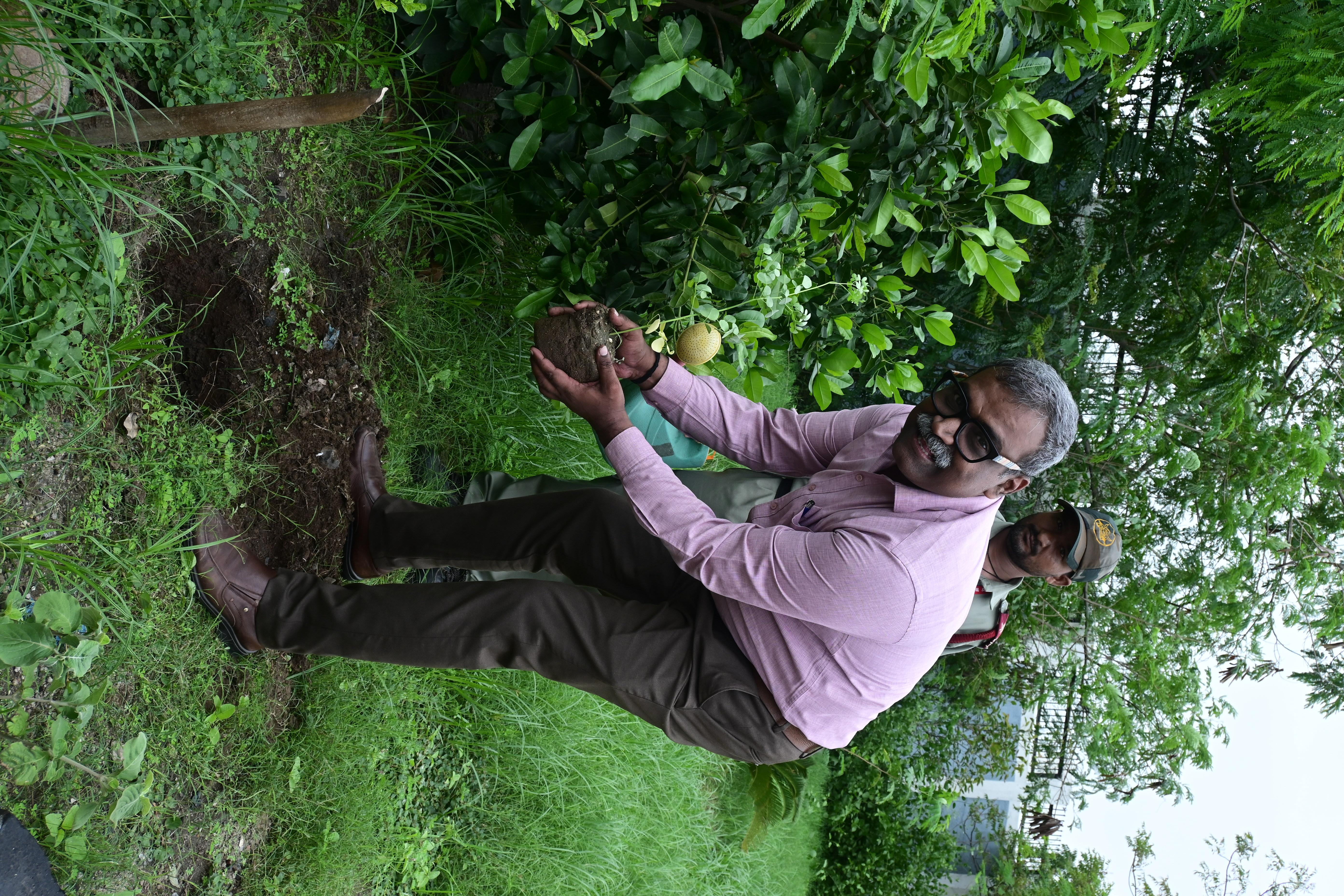 Ek Ped Maaa ke Naam Plantation with Deep Bhavan, VTS