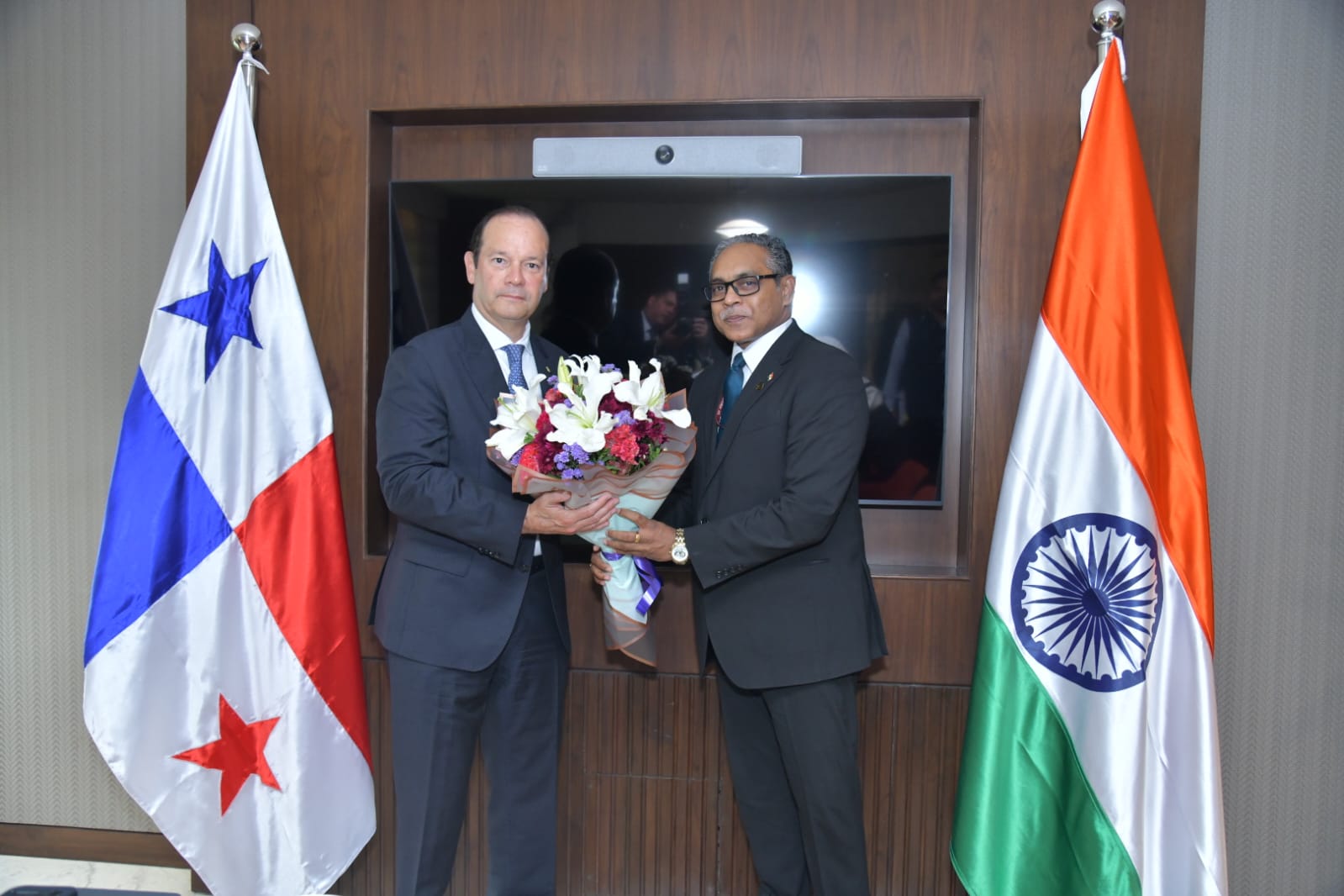 Bilateral Meeting between the Foreign Affairs Minister of the Republic of Panama and the Indian Delegation
